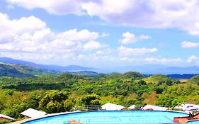 Bakasyunan Resort And Conference Center - Tanay